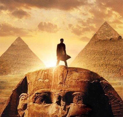 Préhistoire - Homme sur statue Grand Sphinx