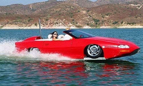 Auto - Amphibie voiture rouge
